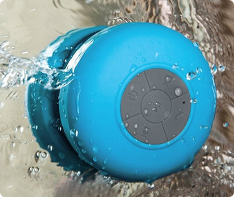 Waterproof bluetooth speaker € 23,95