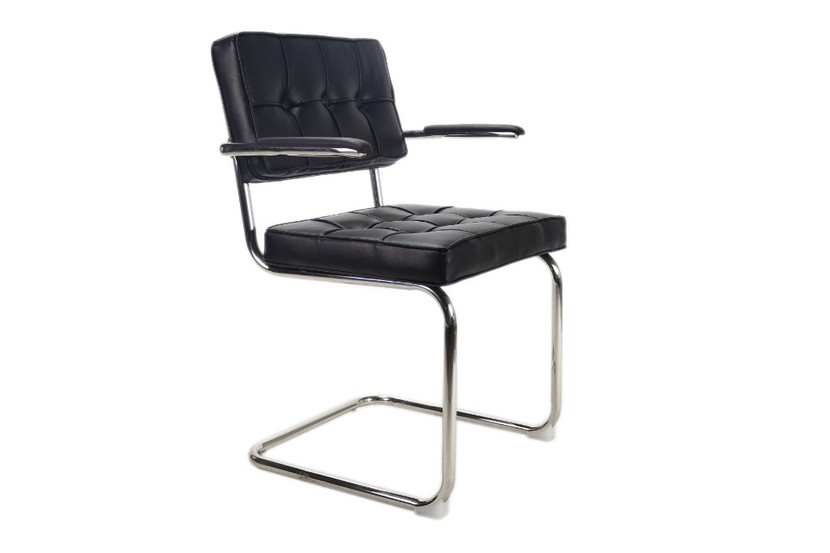 rook hop cliënt Bauhaus stoelen voor €74,95 incl. verzending!